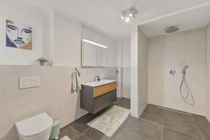 ENERGIESPARWUNDER - Alt trifft Modern · Doppelhaushälfte mit Einliegerwohnung  – Rohrackerstraße 260, 70329 Rohracker, Stuttgart – Vorschaubild 33