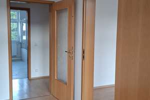 2-Zimmer-Wohnung mit neuem Bad und neuer Einbauküche – Triftstraße 57, 99086 Ilversgehofen, Erfurt – Vorschaubild 9