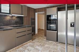 Möbliertes WG-Zimmer 15 m² · 550 € all-in · Mit Marmorboden & Bar - Nähe HdBA / DHBW / Uni