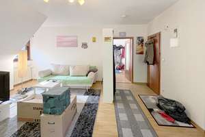 Gemütliche 2-Zimmer-DG-Wohnung in Habenhausen – Baumhauser Weg 55, 28279 Habenhausen, Bremen – Vorschaubild 4