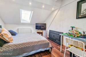 Moderne und Außergewöhnliche 3,5-Zimmer Dachgeschoss Wohnung in Stuttgart Mitte – Die vollständige Adresse der Immobilie erhältst du vom Anbieter., 70182 Diemershalde, Stuttgart – Vorschaubild 9