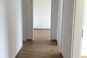Ganz oben: Erstbezug nach Kernsanierung, gut geschn. 2,5 Zi. Whg. mit Wohnküche – Dauthendeystr.  32, 81377 Am Waldfriedhof, München – Vorschaubild 14