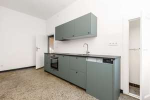 Ruhige, renovierte 3-Zimmer-Altbauwohnung mit Süd-West-Balkon nahe Spree & Mierendorffplatz – Die vollständige Adresse der Immobilie erhältst du vom Anbieter., 10589 Charlottenburg, Berlin – Vorschaubild 9