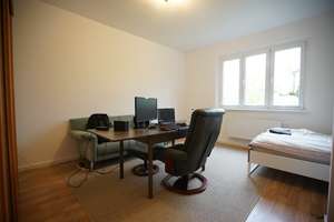 Helle 1-Zimmer-Wohnung in Berlin-Mitte Befristet bis 31.10