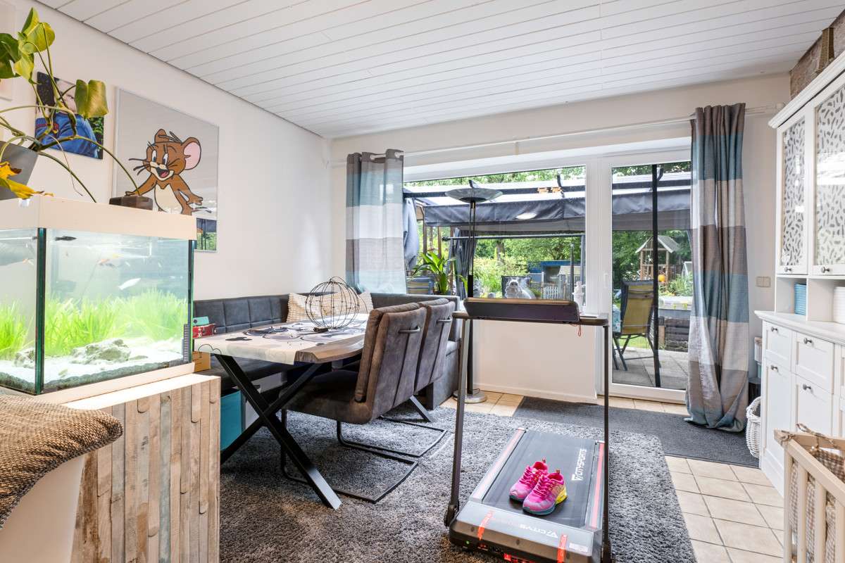 Immobilie in Henstedt-Ulzburg - ***Zwei Häuser auf zwei Grundstücken - interessante Kapitalanlage!*** - Bild 6