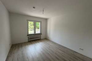 Renovierte 3 Zi.-Whng. mit Balkon - modernes Wannenbad mit Fenster - Duisburg Rheinhausen – Lortzingstraße 25, 47226 Rheinhausen-Mitte, Duisburg – Vorschaubild 6