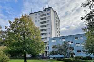 Kleine bezugsfreie Wohnung mit Weitblick ins Grüne!