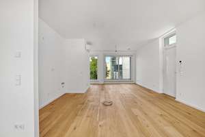 3-Zimmer-Penthousewohnung in beliebter Kiezlage – Schivelbeiner Str. 31 A, 10439 Prenzlauer Berg, Berlin – Vorschaubild 2