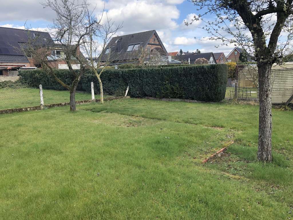 Immobilie in Greven - Handwerker aufgepasst!
Kleiner Altbau ( Wohnungseigentum ) als Einfamilienhaus oder mit 2 kleinen Wo - Bild 2