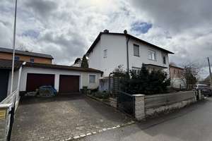 Einfamilienhaus mit Garagen in Markt Schwaben – Königsberger Str. 13, 85570 Markt Schwaben – Vorschaubild 1