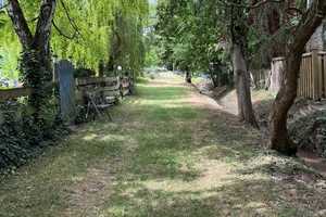 Stille Idylle am Ammelbach: Kleines EFH mit dennoch viel Platz und beschaulichem Garten - Bubenheim! – Donnersbergkreis – Vorschaubild 2