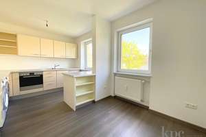 Gauting! Ganz oben! Stilvolle, modernisierte 4-Raum-Wohnung mit Sonnenbalkon u. Einbauküche! – Die vollständige Adresse der Immobilie erhältst du vom Anbieter., 82131 Gauting – Vorschaubild 10