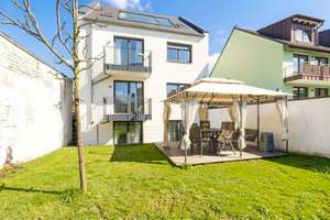 Neuwertige 4-Zimmer-Maisonette mit eigenem Garten in Köln-Höhenberg