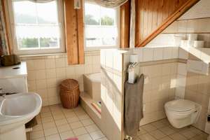 Exklusives Anwesen mit Einliegerwohnung, Garten und Schwimmhalle – Wohnen auf höchstem Niveau – Die vollständige Adresse der Immobilie erhältst du vom Anbieter., 66780 Rehlingen-Siersburg – Vorschaubild 17