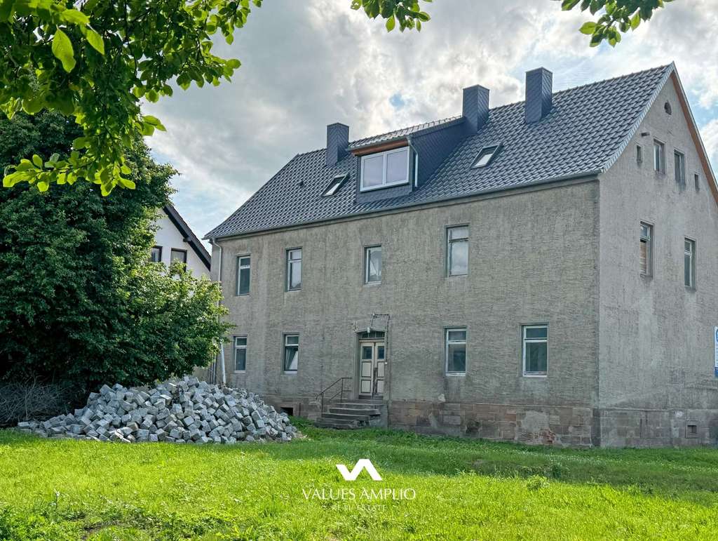 Immobilie in Kaiserpfalz - Großzügiges Wohnhaus mit individuellem Gestaltungspotenzial in ruhiger Lage von Nebra - Bild 0