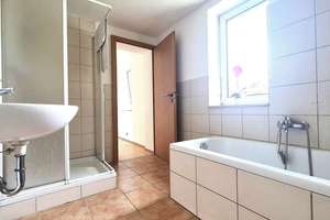 10 km von Hünfeld*bezahlbares EFH- energetisch saniert mit Wärmepumpe und Fußbodenheizung! – Die vollständige Adresse der Immobilie erhältst du vom Anbieter., 36088 Hünfeld – Vorschaubild 20