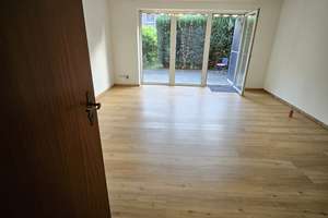 EinFamilienReihenhaus: 93 qm2 Wohnfläche – Die vollständige Adresse der Immobilie erhältst du vom Anbieter., 24576 Bad Bramstedt – Vorschaubild 3