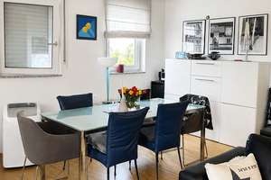 Balkon, Aufzug, Küche - 1,5 Raum Wohnung