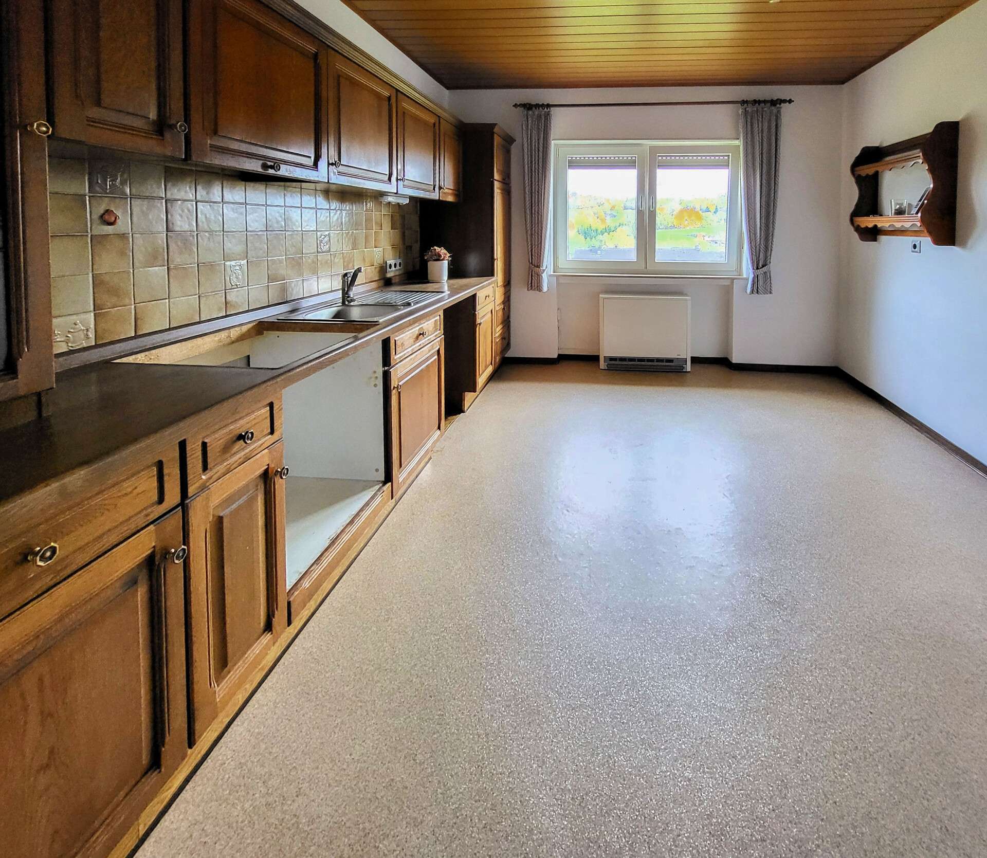 Immobilie in Seck - Familienfreundliches Haus mit großem Grundstück, Einliegerwohnung und herrlichem Ausblick - Bild 12