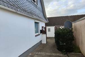 Gepflegte Doppelhaushälfte mit Garage in Lübeck-Kücknitz – Die vollständige Adresse der Immobilie erhältst du vom Anbieter., 23569 Kücknitz, Lübeck – Vorschaubild 2