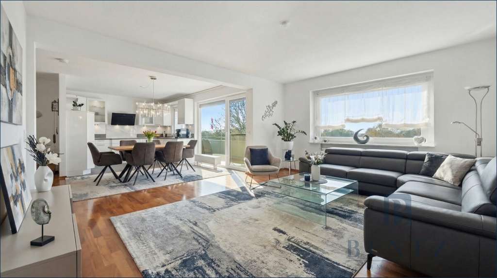 Immobilie in Geestland - 4-Zimmer Wohnung in Langen mit Balkon und Garage - Bild 1