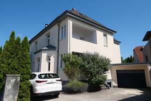 Historischer Charme trifft moderne Wohnqualität – stilvolles Einfamilienhaus in zentraler Lage