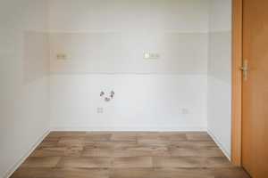 Frisch rausgeputzt - diese Wohnung hat auf dich gewartet – Hans-Grade-Straße 42, 39130 Magdeburg – Vorschaubild 3