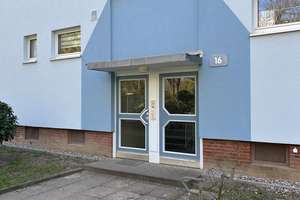 Schöne 4-Zimmer-Wohnung in Kiel Mettenhof – Jütlandring 16, 24109 Mettenhof, Kiel – Vorschaubild 2