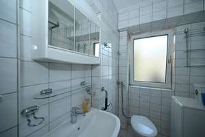 Zentrumsnahe 3-Zimmer-Wohnung mit Balkon - sofort verfügbar!
    Nürnberg - Tafelfeldstraße – Die vollständige Adresse der Immobilie erhältst du vom Anbieter., 90443 Steinbühl, Nürnberg – Vorschaubild 9
