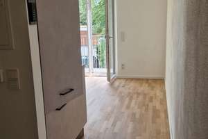 Helles Apartment mit Balkon in München-Englschalking – Die vollständige Adresse der Immobilie erhältst du vom Anbieter., 81927 Englschalking, München – Vorschaubild 2