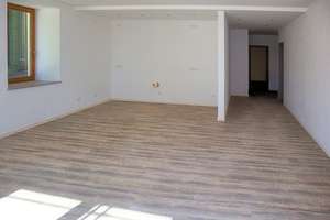 ++ MODERNES DESIGN MIT ZEITLOSER ELEGANZ ++ URBANES WOHNERLEBNIS MIT WELLNESS ++ ERSTBEZUG NACH KERN – Die vollständige Adresse der Immobilie erhältst du vom Anbieter., 94513 Schönberg – Vorschaubild 6