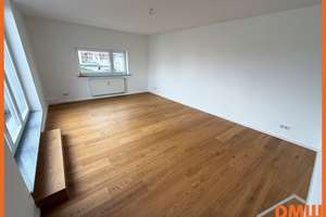 Renovierte DG 3.OG, 3-ZKB-Terrasse, TL-Bad m Dusche. Gäste-WC, EBK – Mainzerstr. 0, 55252 Mainz-Kastel, Wiesbaden – Vorschaubild 3