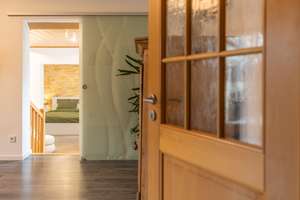 Seltene Gelegenheit in München-Allach: Fünfparteienhaus mit traumhaftem Grundstück, Pool und Garten – Die vollständige Adresse der Immobilie erhältst du vom Anbieter., 80999 Untermenzing, München – Vorschaubild 15