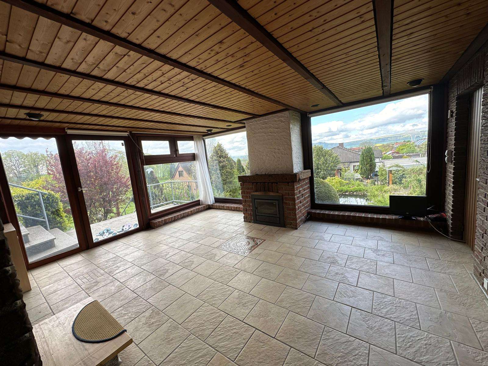 Immobilie in Hardegsen - Großes Einfamilienhaus mit viel Nutzfläche und tollem Garten - Bild 17