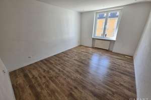 Attraktive 4-Zimmer-Wohnung mit durchdachtem Grundriss und solider WEG-Struktur in Dillweißenstein