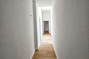 Altbau in der Taunusstraße: 3 Zimmer, Hohe Decken, Top-Lage! – Taunusstraße 75, 65183 Nordost, Wiesbaden – Vorschaubild 9