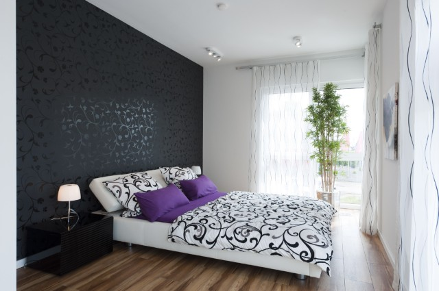 Immobilie in Waldmünchen - EIN­FA­MI­LI­EN­HAUS MIT INTEGRIERTEM CARPORT - Bild 2