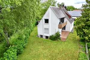***Ruhig gelegenes Zweifamilienhaus mit viel Potenzial*** – Augsburg (Kreis) – Vorschaubild 1