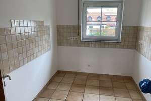 Zentrumsnahe 4-Zimmer Wohnung mit tollem Südbalkon in Erding zu vermieten! – Die vollständige Adresse der Immobilie erhältst du vom Anbieter., 85435 Erding – Vorschaubild 11
