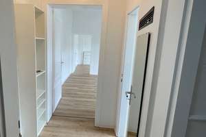Stilvolles Wohnen in Pempelfort - frischrenovierte, teilmöblierte Altbauwohnung in ruhiger Lage – Goebenstrasse 1, 40477 Pempelfort, Düsseldorf – Vorschaubild 8