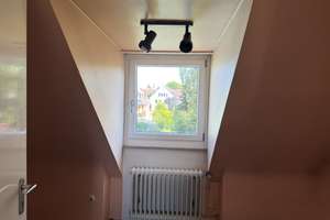 Renovierungsbedürftiges Reihenmittelhaus in sehr guter Wohnlage, 1 Garage, 90491 Nürnberg – Die vollständige Adresse der Immobilie erhältst du vom Anbieter., 90491 Schoppershof, Nürnberg – Vorschaubild 14