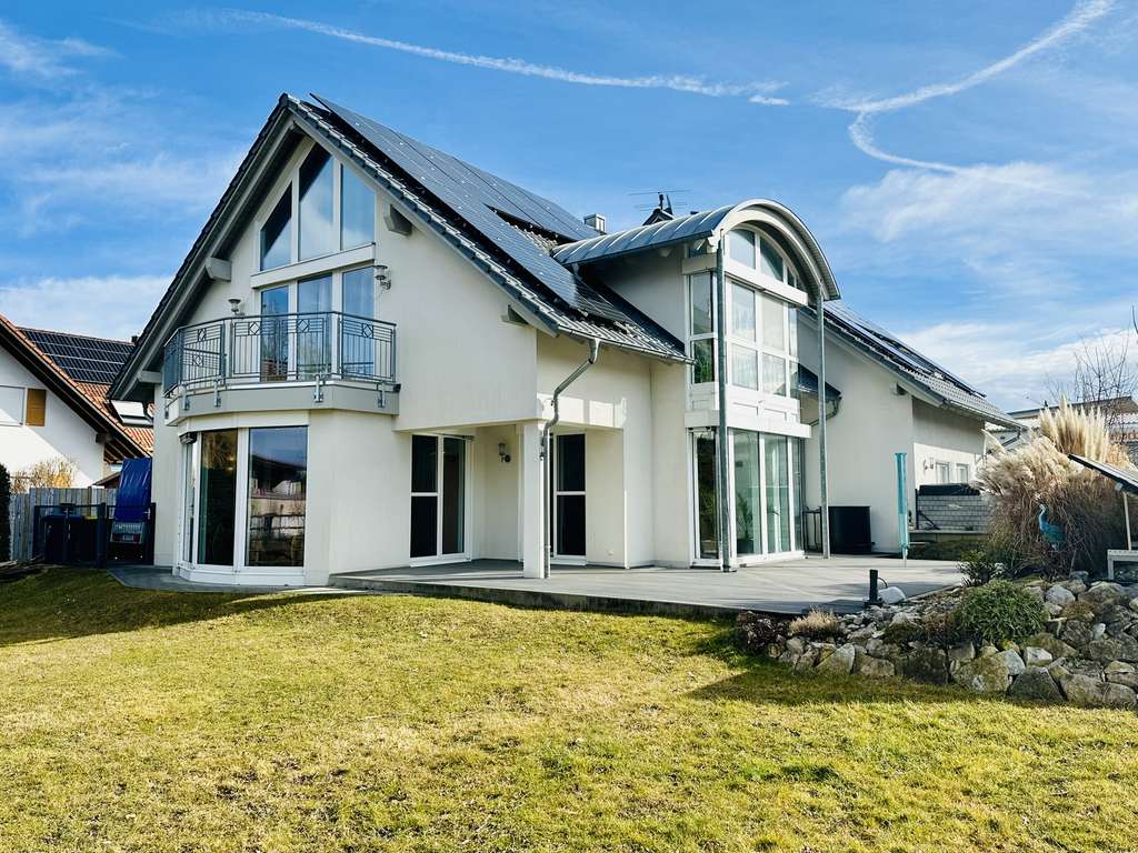 Immobilie in Fischach - Großzüge DHH -… modern, hell und jede Menge Platz! - Bild 0