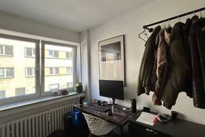 Helle 3-Zimmer-Wohnung mit Einbauküche in Uni-Nähe *WG-geeignet* – Berrenrather Straße 138, 50937 Sülz, Köln – Vorschaubild 4