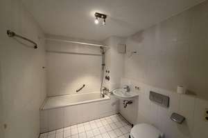 2-Zimmer-Wohnung mit TG-Stellplatz auf dem Eselsberg!! – Eselsbergsteige 92, 89075 Eselsberg, Ulm – Vorschaubild 9