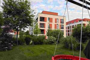 Wohnen fast wie im Haus: Großzügige 3-Zimmer-EG-Whg. mit 3-seitiger Belichtung und eigenem Garten 