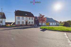 Ehemaliges Gasthaus mit großem Saal mit vielfältigen Nutzungsmöglichkeiten – Die vollständige Adresse der Immobilie erhältst du vom Anbieter., 54619 Üttfeld – Vorschaubild 2