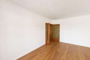 Eigentumswohnung von PRIVAT Großzügige 4-Zimmer-Wohnung in Olewig mit Balkon, Garage und Stellplatz – 54295 Olewig, Trier – Vorschaubild 6