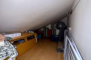 Charmante 3-Zi-DG-Wohnung: 72m² Wohnfl., 105m² Grundfl., Balkon, Keller, Parkplatz & große Terrasse. – Die vollständige Adresse der Immobilie erhältst du vom Anbieter., 70599 Plieningen (Ortsteil), Stuttgart – Vorschaubild 25