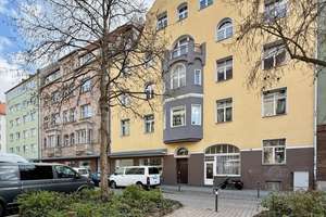 Attraktives Wohn- und Geschäftshaus in Toplage von Nürnberg-Gostenhof