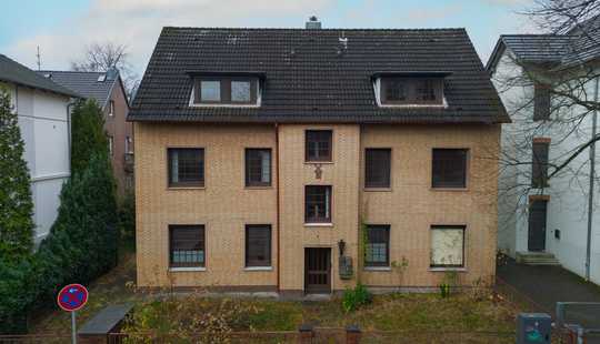 Bild von Nienstedten! Sanierungsbedürftiges Mehrfamilienhaus mit Baugrundstück für ein Einfamilienhaus